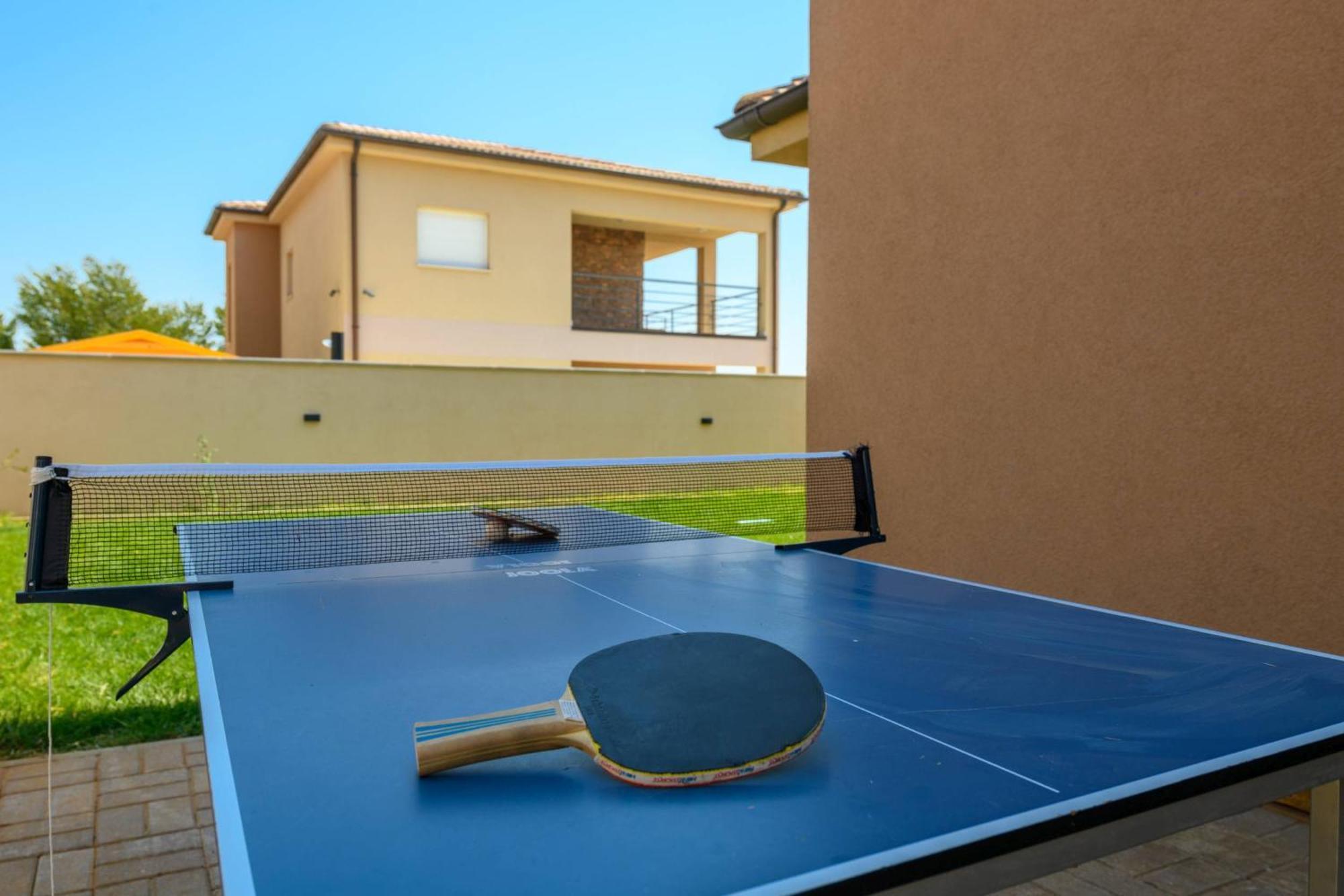 Villa Brionika Mit Pool Vodnjan Kültér fotó